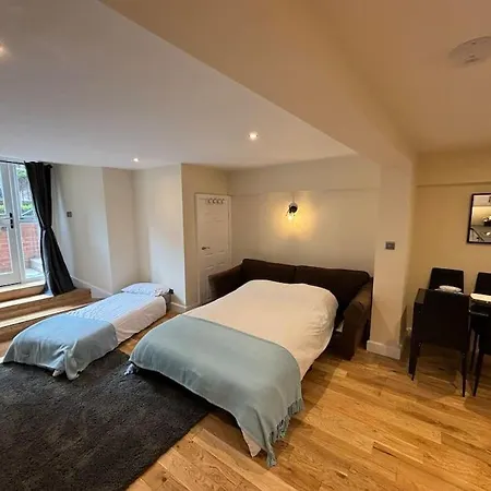 Minster Bells Апартаменты Йорк